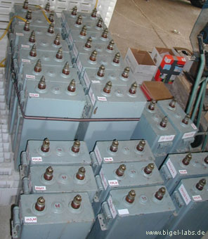 tons of capacitors