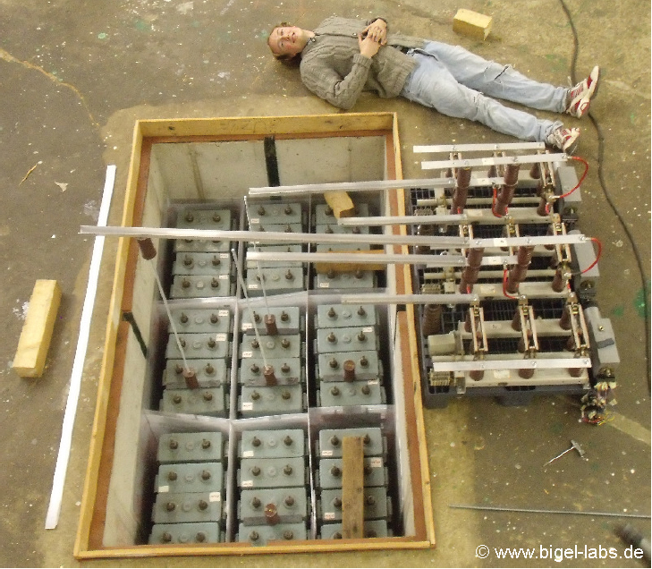 Capacitor Bank with Max